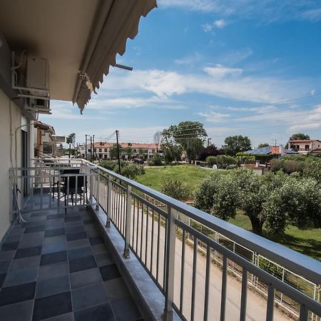 Chelona Apartments Nea Plagia Buitenkant foto